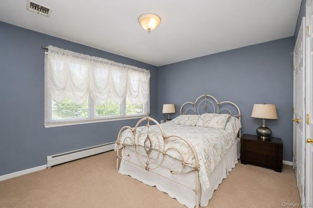 124 Reid Ave, Staten Island, NY 10305
