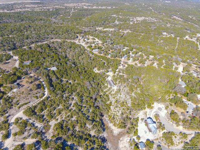 0 Hill Top Ln, Lakehills, TX 78063