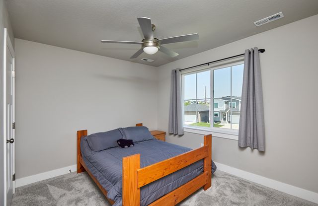 2930 Kestrel Street, Norwalk, IA 50211