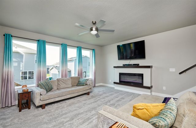 2930 Kestrel Street, Norwalk, IA 50211