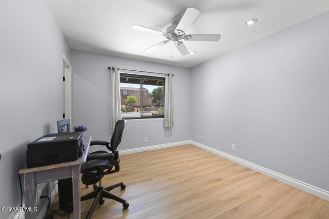 2921 Royal Avenue, Simi Valley, CA 93065