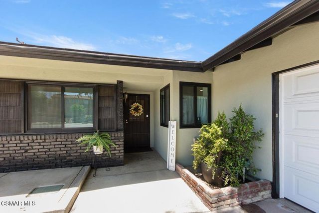 2921 Royal Avenue, Simi Valley, CA 93065