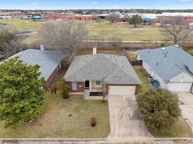 1110 Disraeli CIR, Pflugerville, TX 78660