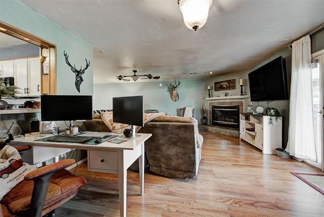 1073 Harrison Street, Harrah, OK 73045