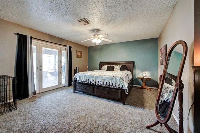 1073 Harrison Street, Harrah, OK 73045