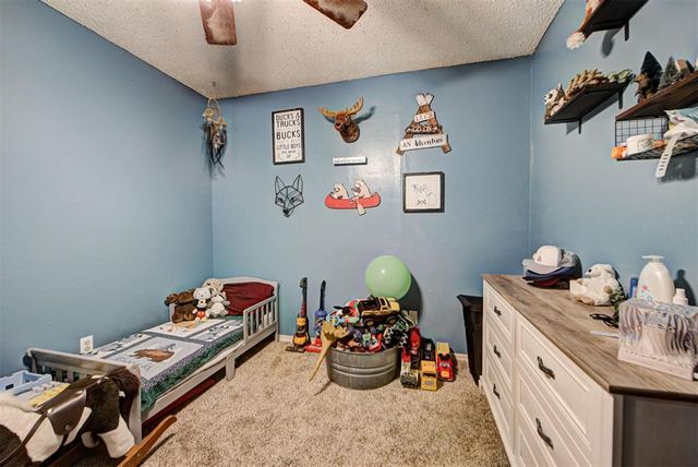 1073 Harrison Street, Harrah, OK 73045
