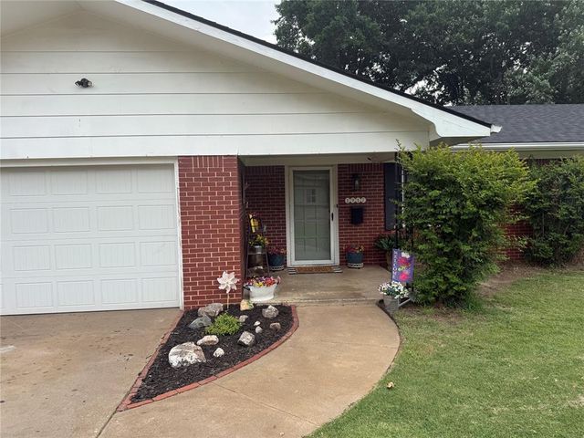 1917 N Minnesota Avenue, Shawnee, OK 74804