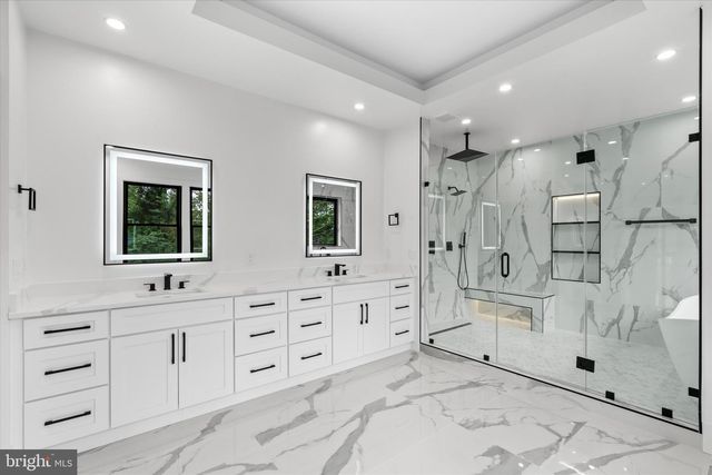 4609 WILLOW RUN DR, Annandale, VA 22003