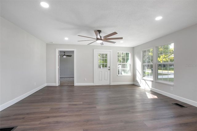 1014 TALTON AVE, Deland, FL 32720