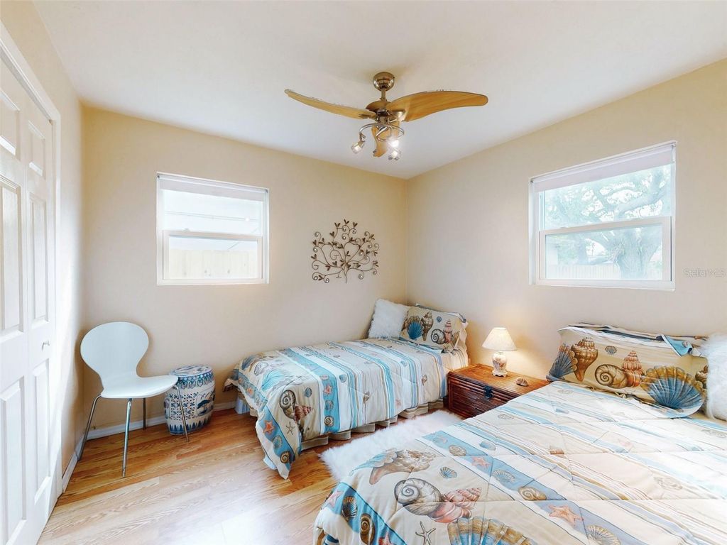 Image 23 of property listing at 823 E 10TH AVENUE, New Smyrna Beach, FL 32169