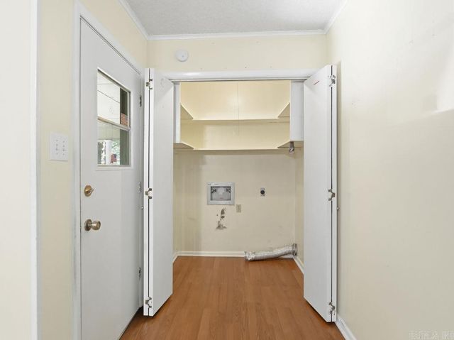 8211 Park Avenue, Sherwood, AR 72120