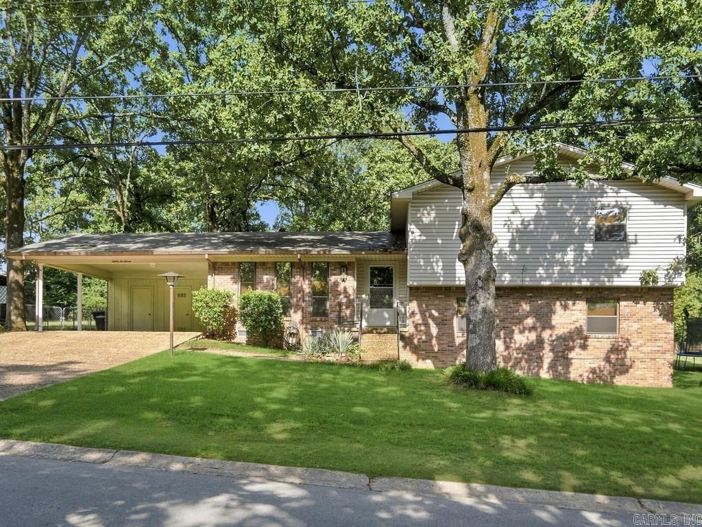 8211 Park Avenue, Sherwood, AR 72120