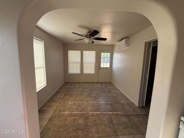 214 W 9th Street, Casa Grande, AZ 85122