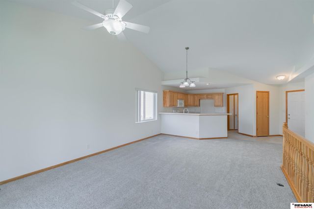 6845 Whitewater Lane, Lincoln, NE 68521