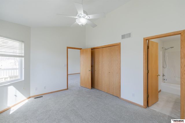 6845 Whitewater Lane, Lincoln, NE 68521