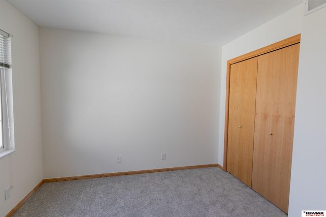 6845 Whitewater Lane, Lincoln, NE 68521