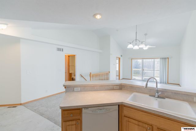 6845 Whitewater Lane, Lincoln, NE 68521