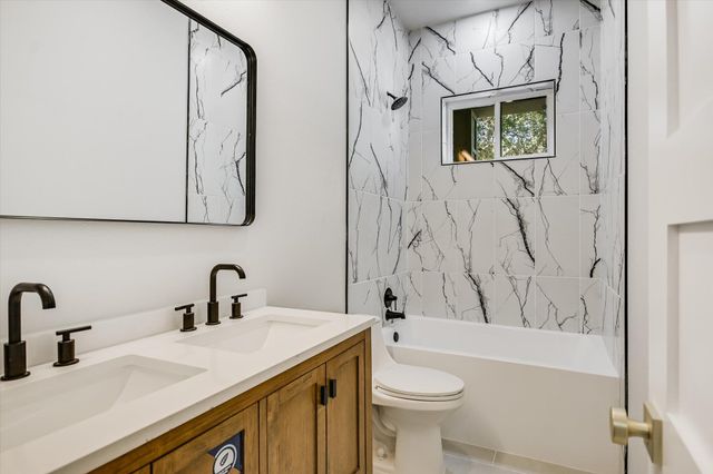 52 WAR BONNET, Wimberley, TX 78676