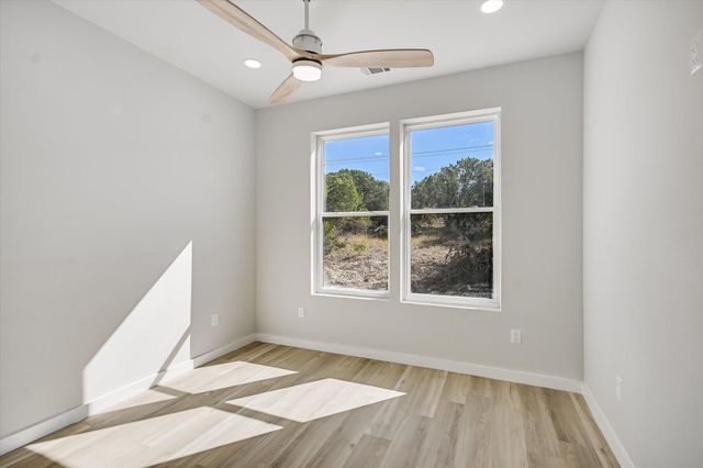 52 WAR BONNET, Wimberley, TX 78676