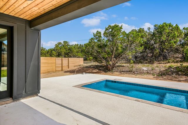 52 WAR BONNET, Wimberley, TX 78676