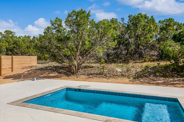 52 WAR BONNET, Wimberley, TX 78676