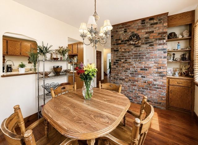 439 Newport Rd, Hull, MA 02045