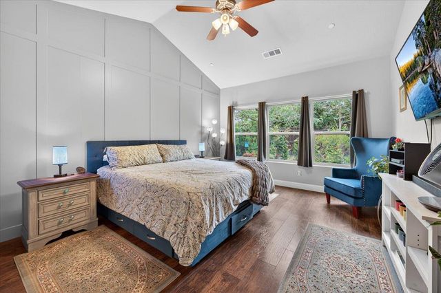 6189 E Farrin Avenue, Fresno, CA 93727