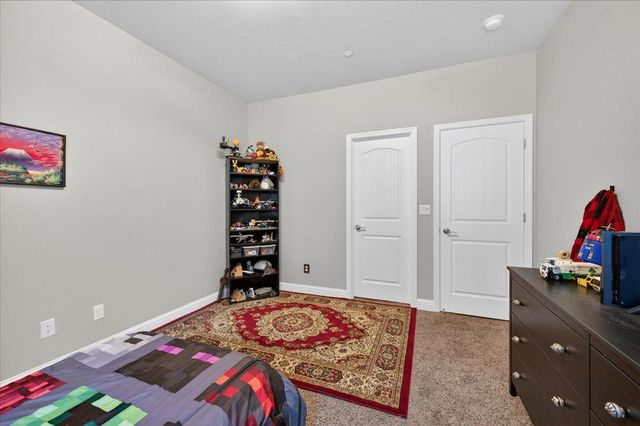 6189 E Farrin Avenue, Fresno, CA 93727