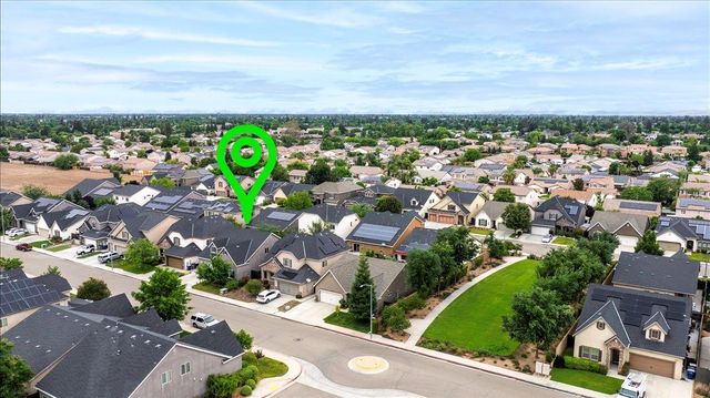 6189 E Farrin Avenue, Fresno, CA 93727