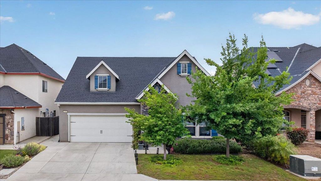 6189 E Farrin Avenue, Fresno, CA 93727