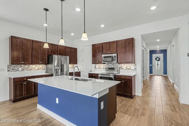 2273 Great Belt Circle, Melbourne, FL 32940