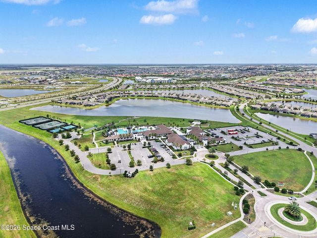 2273 Great Belt Circle, Melbourne, FL 32940