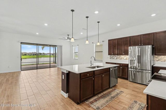 2273 Great Belt Circle, Melbourne, FL 32940