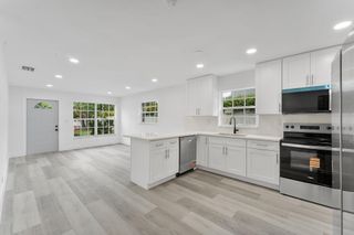 441 NW 2ND Avenue, Deerfield Beach, FL 33441