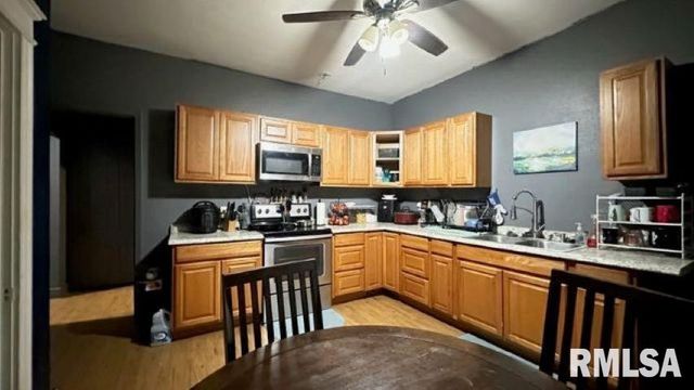 715 SPRING Street, Quincy, IL 62301