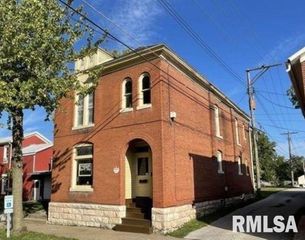 715 SPRING Street, Quincy, IL 62301