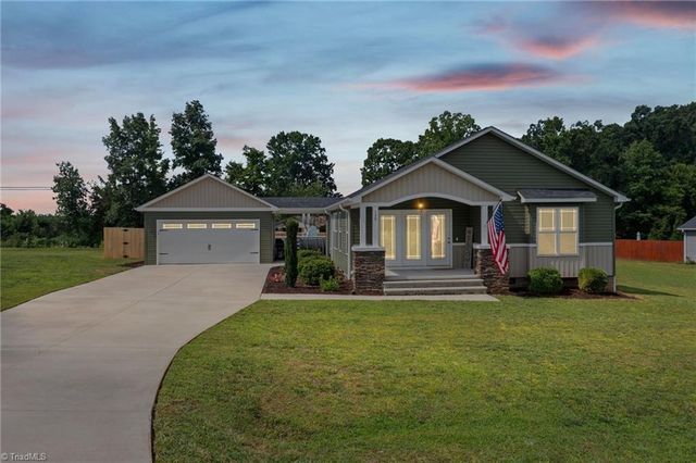 139 Headen Hills Drive, Lexington, NC 27292