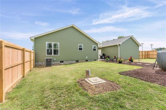 139 Headen Hills Drive, Lexington, NC 27292