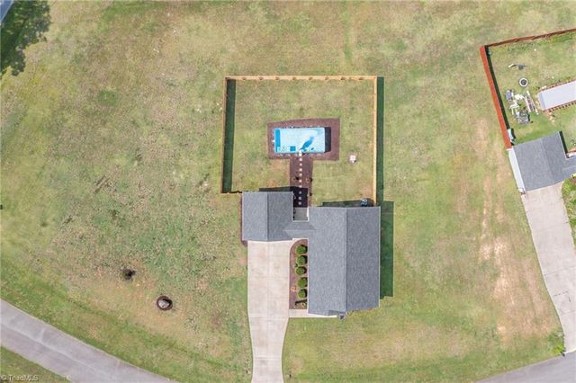 139 Headen Hills Drive, Lexington, NC 27292