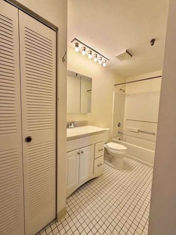 376 Ocean Avenue 408, Revere, MA 02151