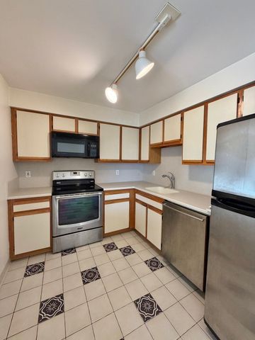 376 Ocean Avenue 408, Revere, MA 02151