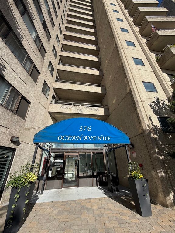 376 Ocean Avenue 408, Revere, MA 02151