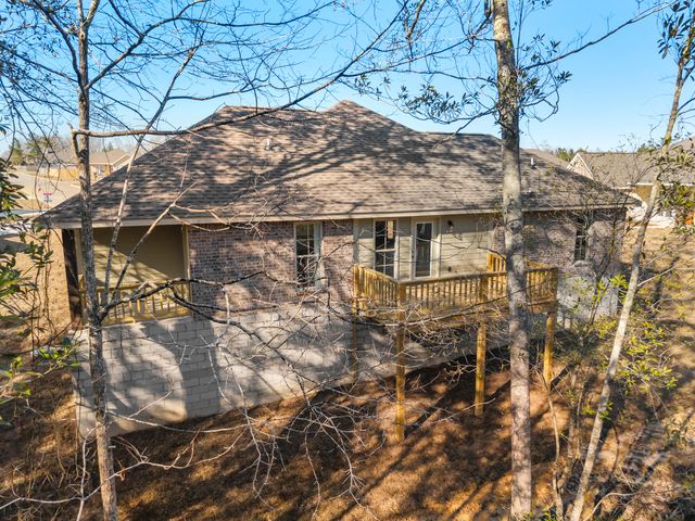50 S Fairfax Dr., Hattiesburg, MS 39402
