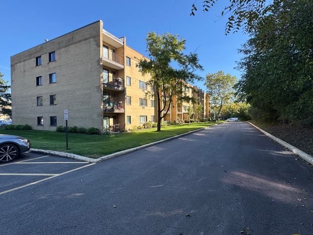 6630 S Brainard Avenue 407, Countryside, IL 60525