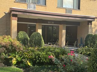 6630 S Brainard Avenue 407, Countryside, IL 60525