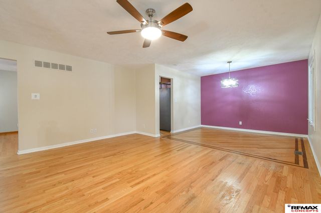821 W Harvest Drive, Lincoln, NE 68521