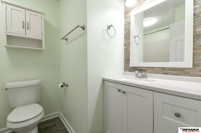 821 W Harvest Drive, Lincoln, NE 68521