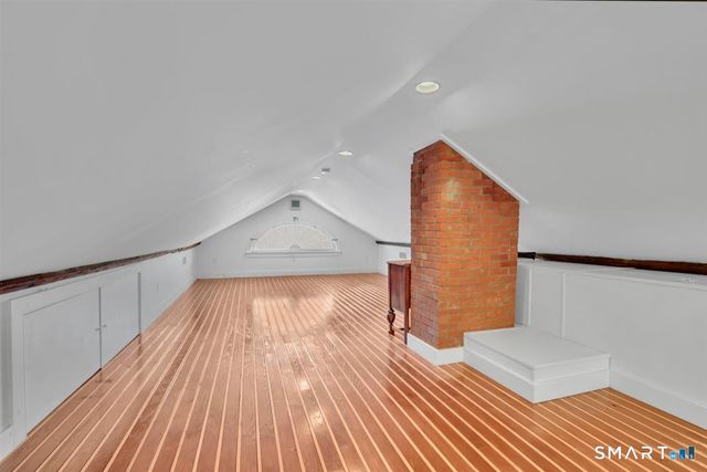 30 Knowles Road, East Hampton, CT 06424
