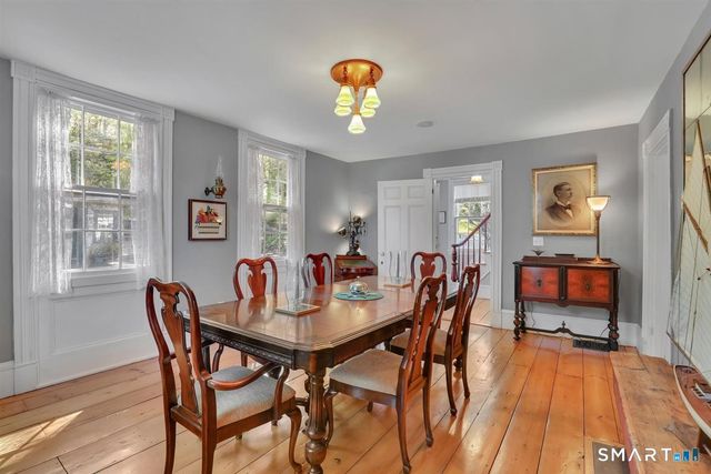 30 Knowles Road, East Hampton, CT 06424