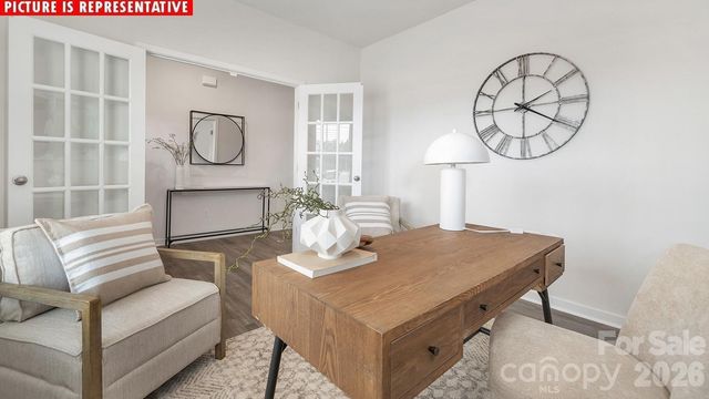 11515 Cardinal Creek Avenue, Charlotte, NC 28215